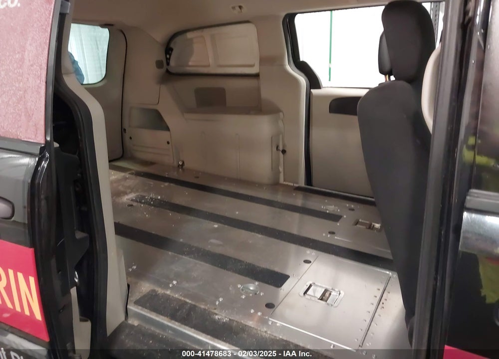 2014 RAM CARGO TRADESMAN VIN: 2C4RRGAG3ER327586