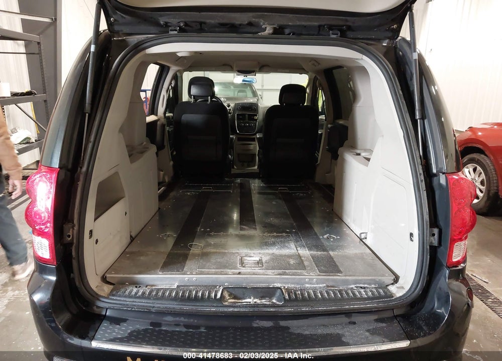 2014 RAM CARGO TRADESMAN VIN: 2C4RRGAG3ER327586