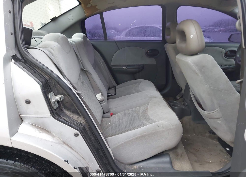 2004 SATURN ION 3 VIN: 1G8AL52F34Z209884