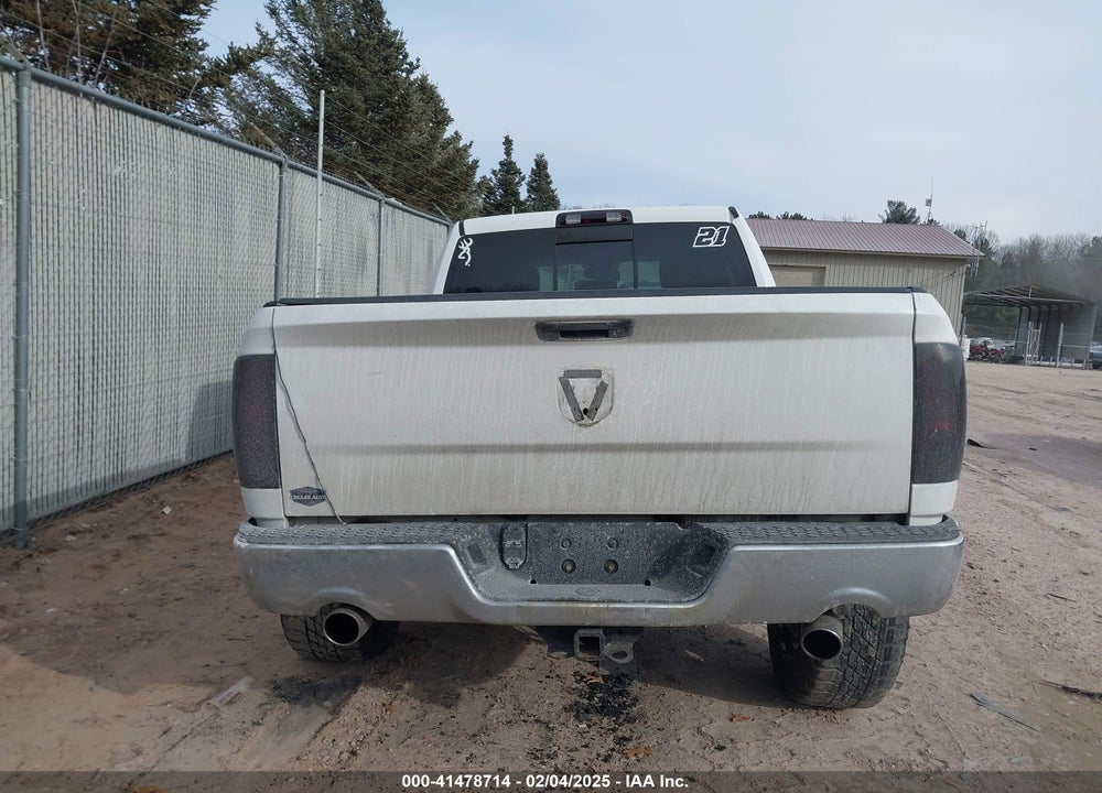 2015 RAM 1500 VIN: 1C6RR7GT0FS605663