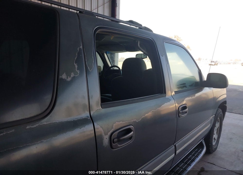 2004 CHEVROLET SUBURBAN 1500 LS VIN: 1GNEC16T14J254800