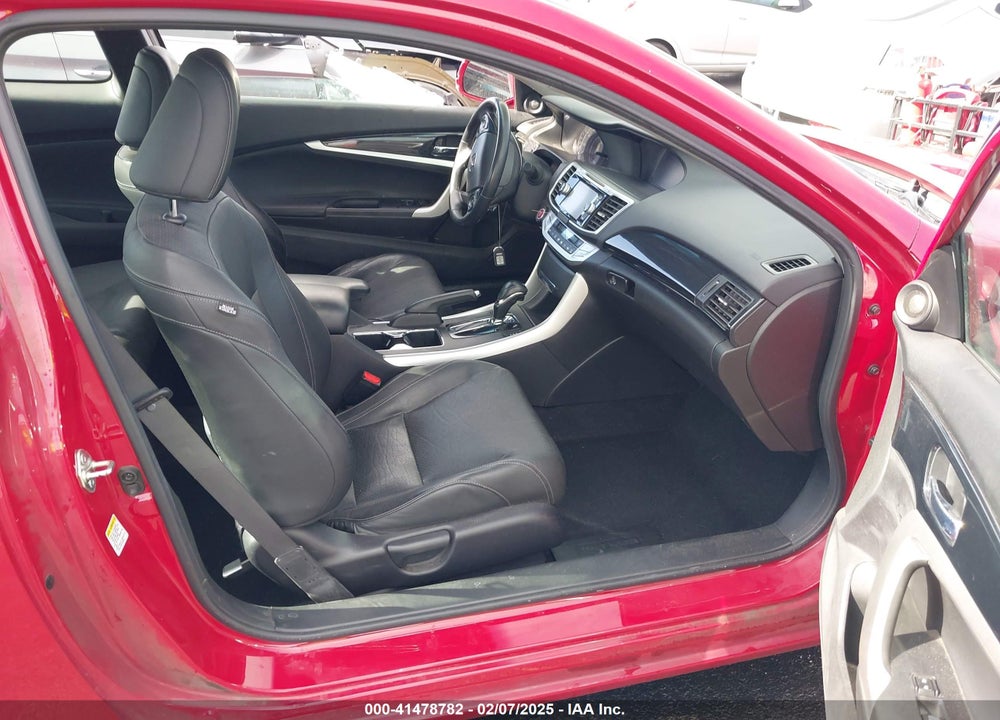 2015 HONDA ACCORD VIN: 1HGCT2B81FA002976