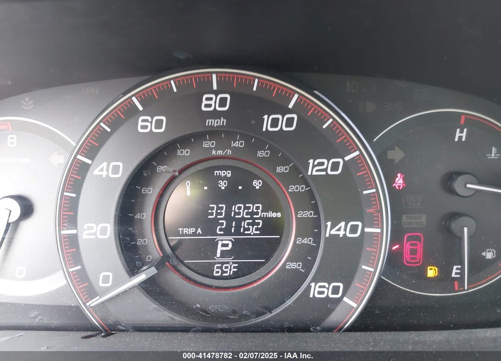 2015 HONDA ACCORD VIN: 1HGCT2B81FA002976