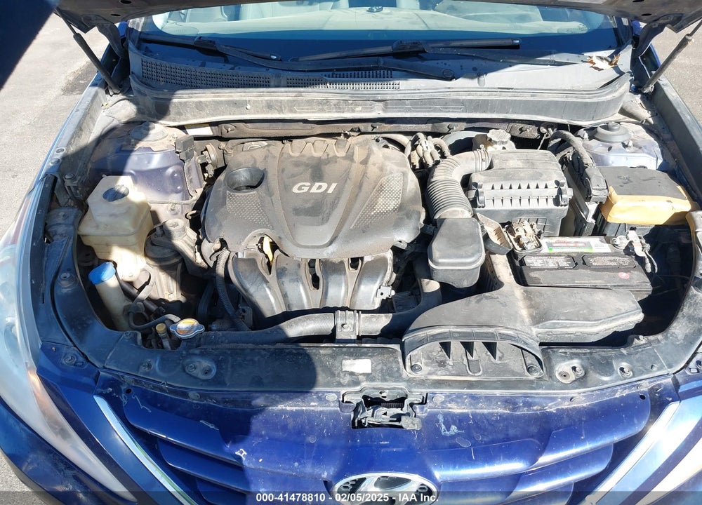 2011 HYUNDAI SONATA VIN: 5NPEB4AC1BH051805