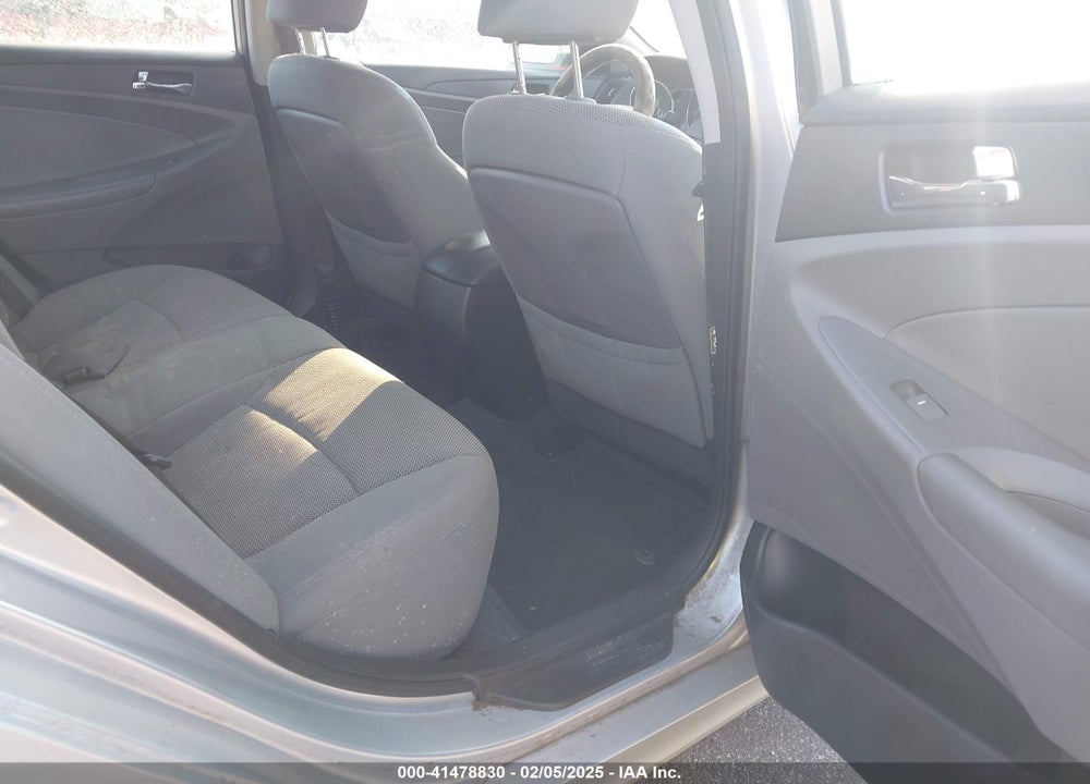 2013 HYUNDAI SONATA VIN: 5NPEB4AC2DH597841