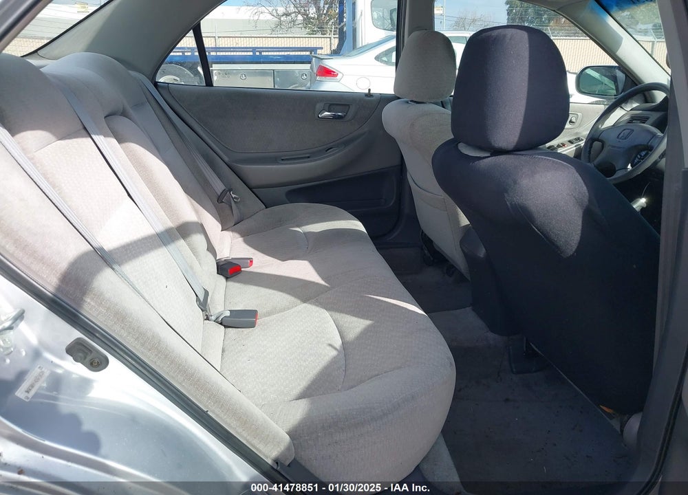 2002 HONDA ACCORD 2.3 LX VIN: 3HGCG66542G706726
