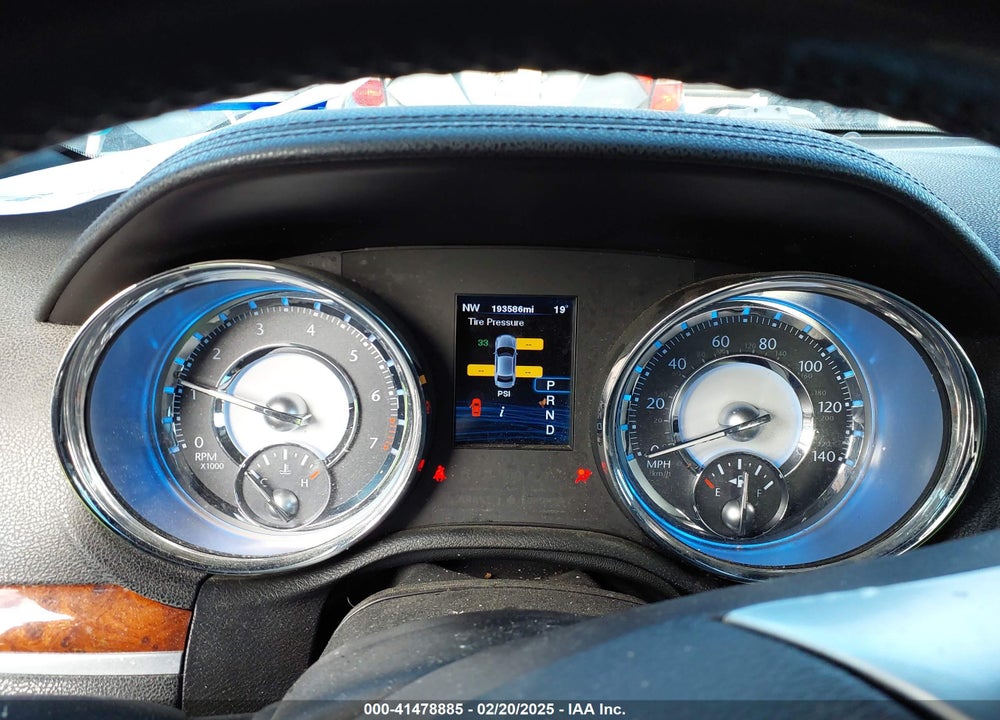 2012 CHRYSLER 300 VIN: 2C3CCAAGXCH116445
