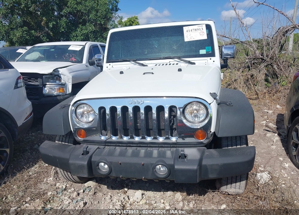 2012 JEEP WRANGLER UNLIMITED SPORT VIN: 1C4BJWDG9CL111827
