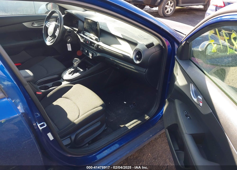 2023 KIA FORTE VIN: 3KPF24AD6PE504664
