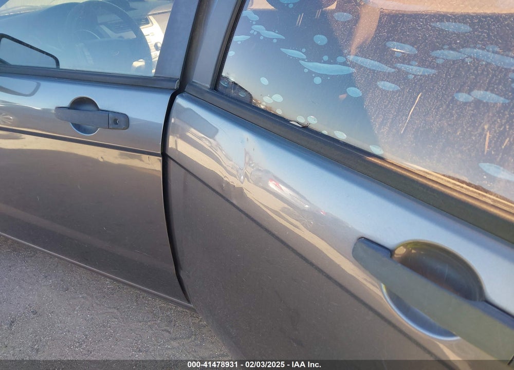 2010 FORD FOCUS VIN: 1FAHP3FN7AW238581