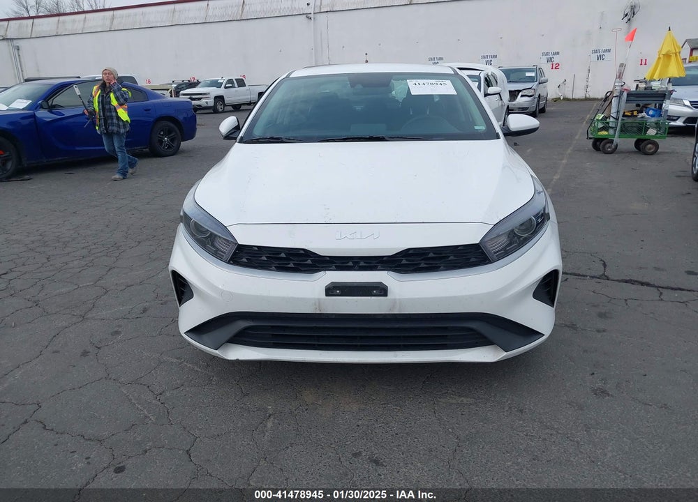 2023 KIA FORTE LXS VIN: 3KPF24AD0PE637615