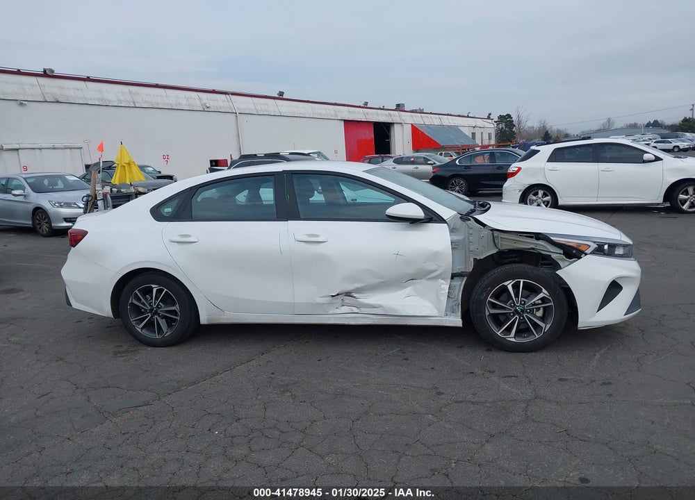 2023 KIA FORTE LXS VIN: 3KPF24AD0PE637615