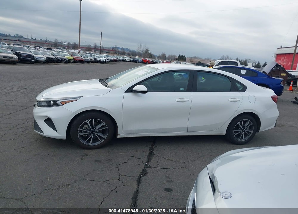 2023 KIA FORTE LXS VIN: 3KPF24AD0PE637615