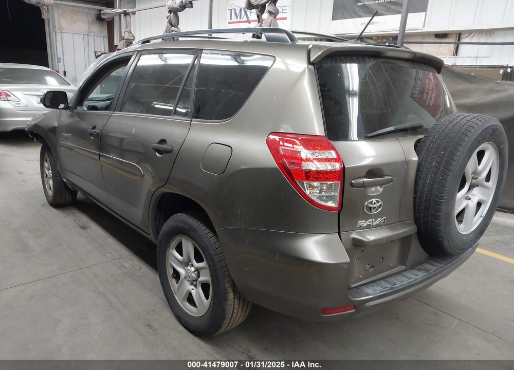 2011 TOYOTA RAV4 VIN: 2T3ZF4DV0BW092244