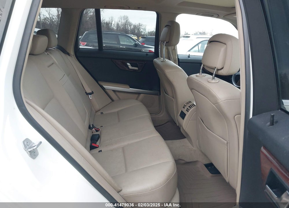 2010 MERCEDES-BENZ GLK 350 4MATIC VIN: WDCGG8HB6AF300813