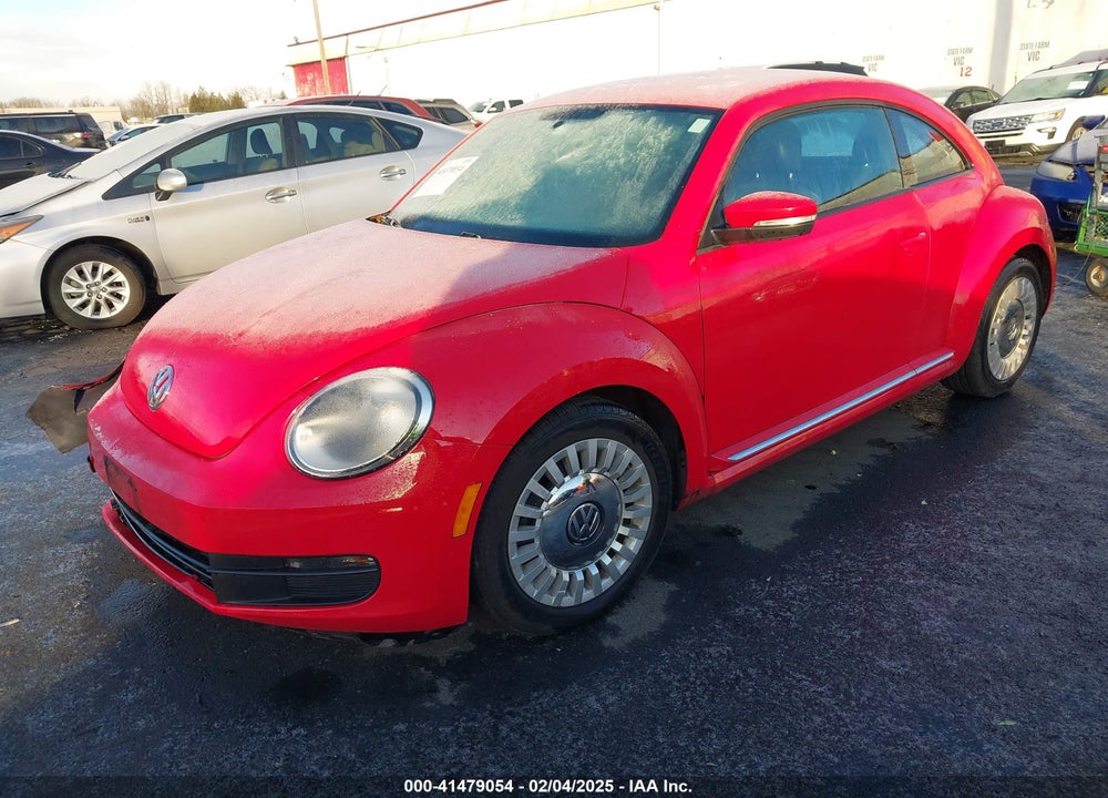 2014 VOLKSWAGEN BEETLE VIN: 3VWJP7AT8EM629573