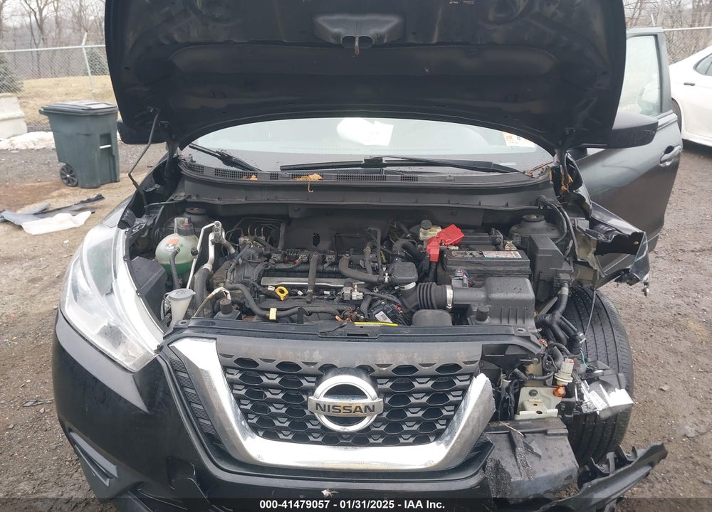 2019 NISSAN KICKS SV VIN: 3N1CP5CU6KL527179