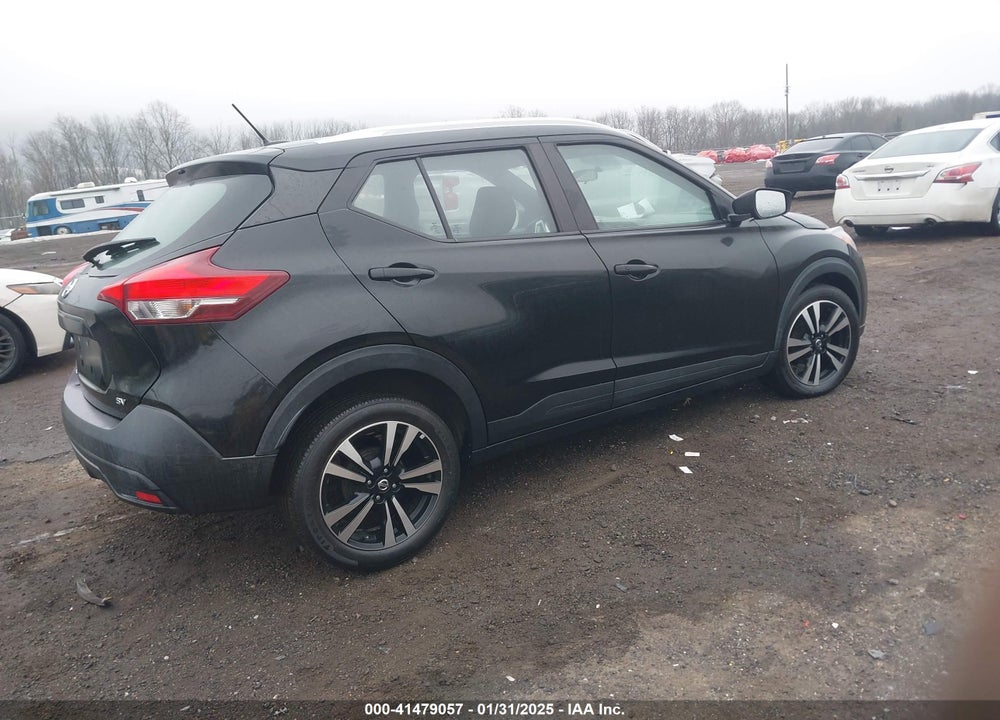 2019 NISSAN KICKS SV VIN: 3N1CP5CU6KL527179