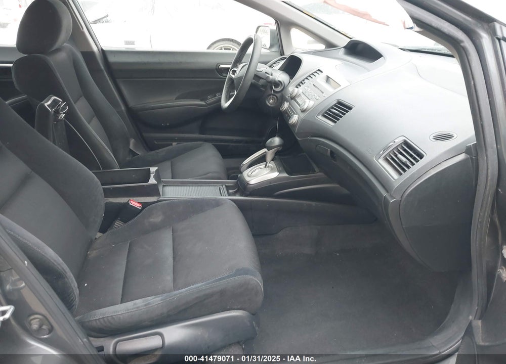 2010 HONDA CIVIC VIN: 19XFA1F64AE058887