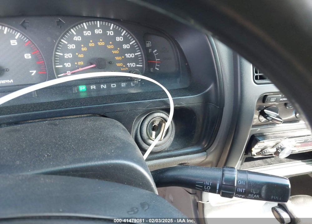 2002 TOYOTA 4RUNNER SR5 V6 VIN: JT3GN86R220246835
