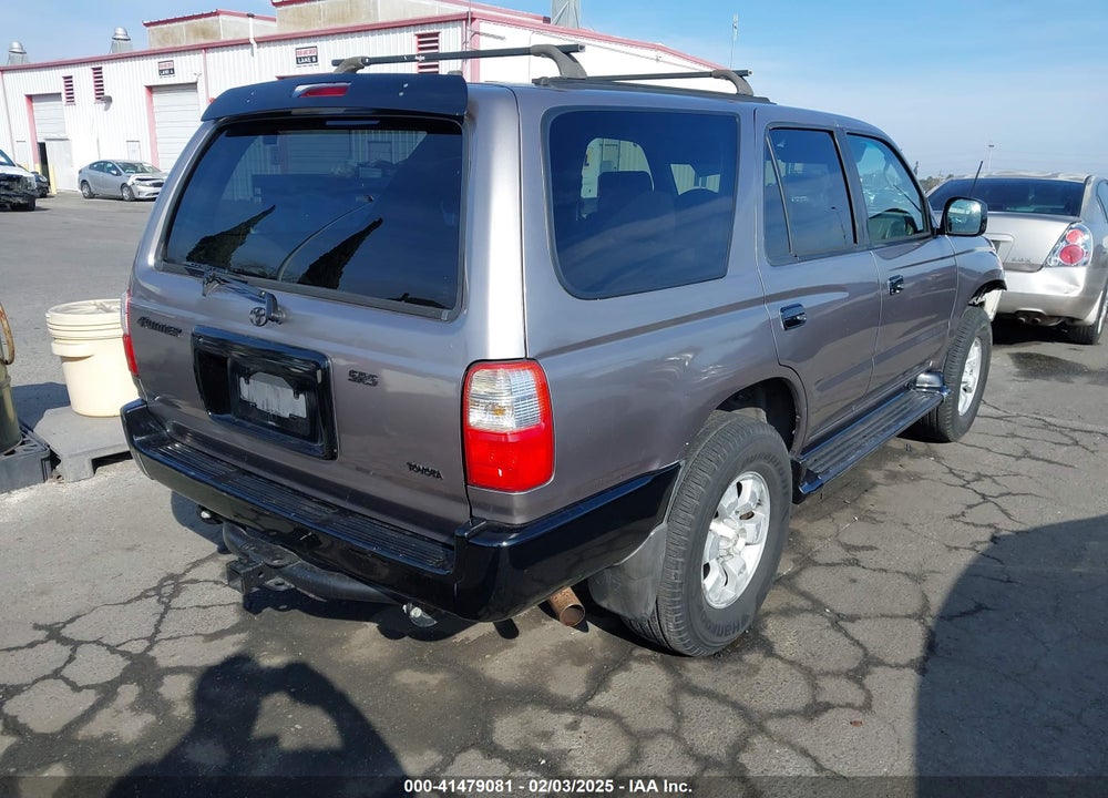 2002 TOYOTA 4RUNNER SR5 V6 VIN: JT3GN86R220246835