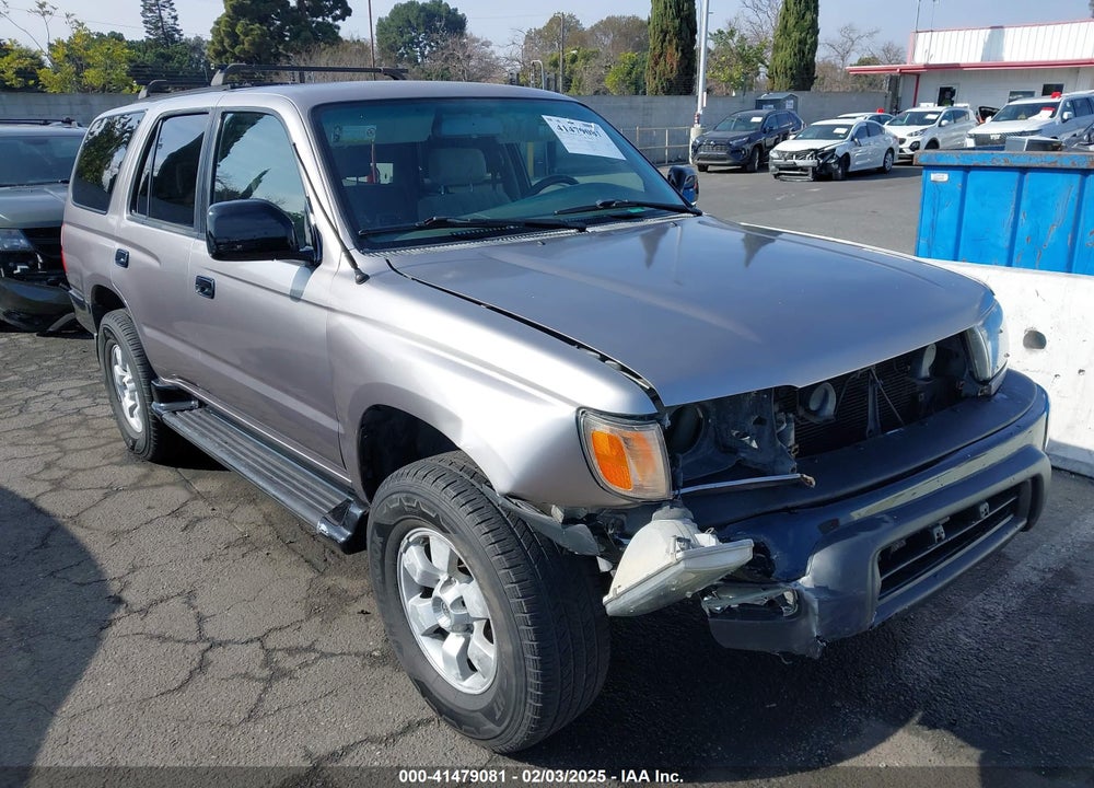 2002 TOYOTA 4RUNNER SR5 V6 VIN: JT3GN86R220246835