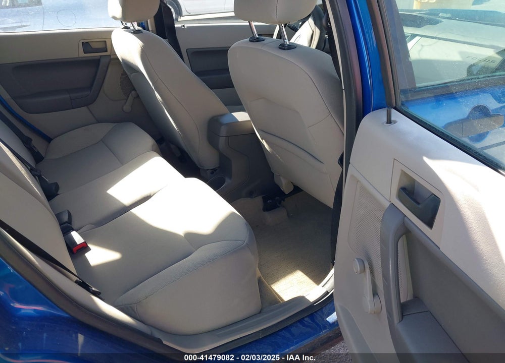 2010 FORD FOCUS VIN: 1FAHP3EN3AW145235