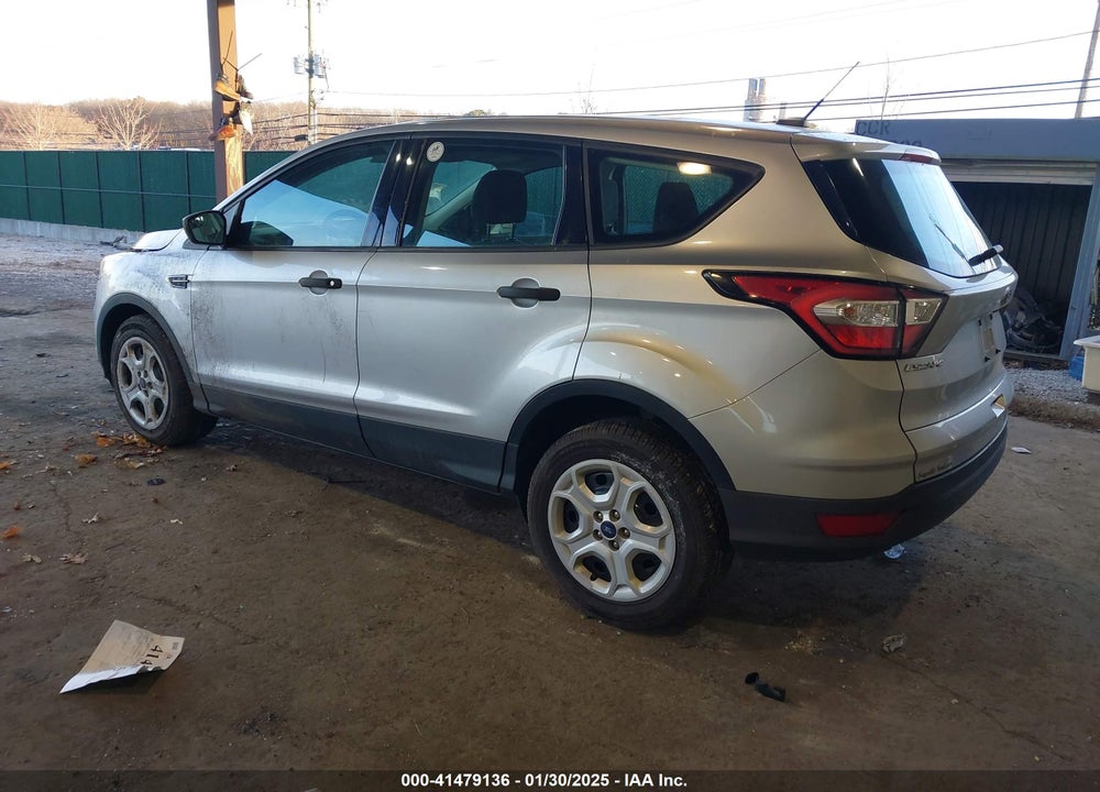 2017 FORD ESCAPE VIN: 1FMCU0F70HUD55840