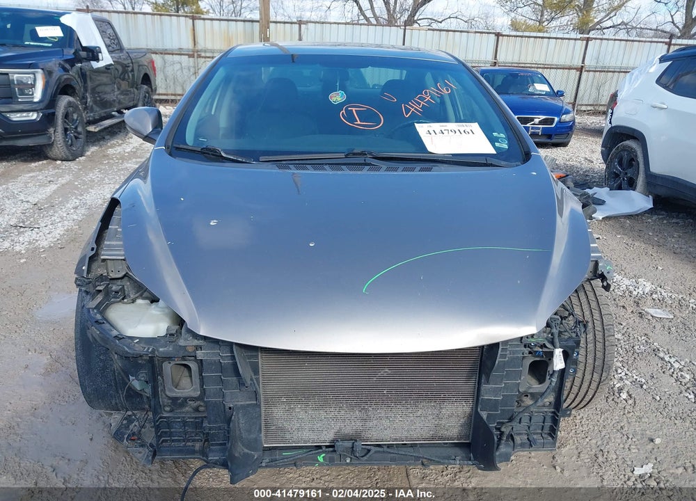 2013 HYUNDAI ELANTRA VIN: 5NPDH4AE0DH182710