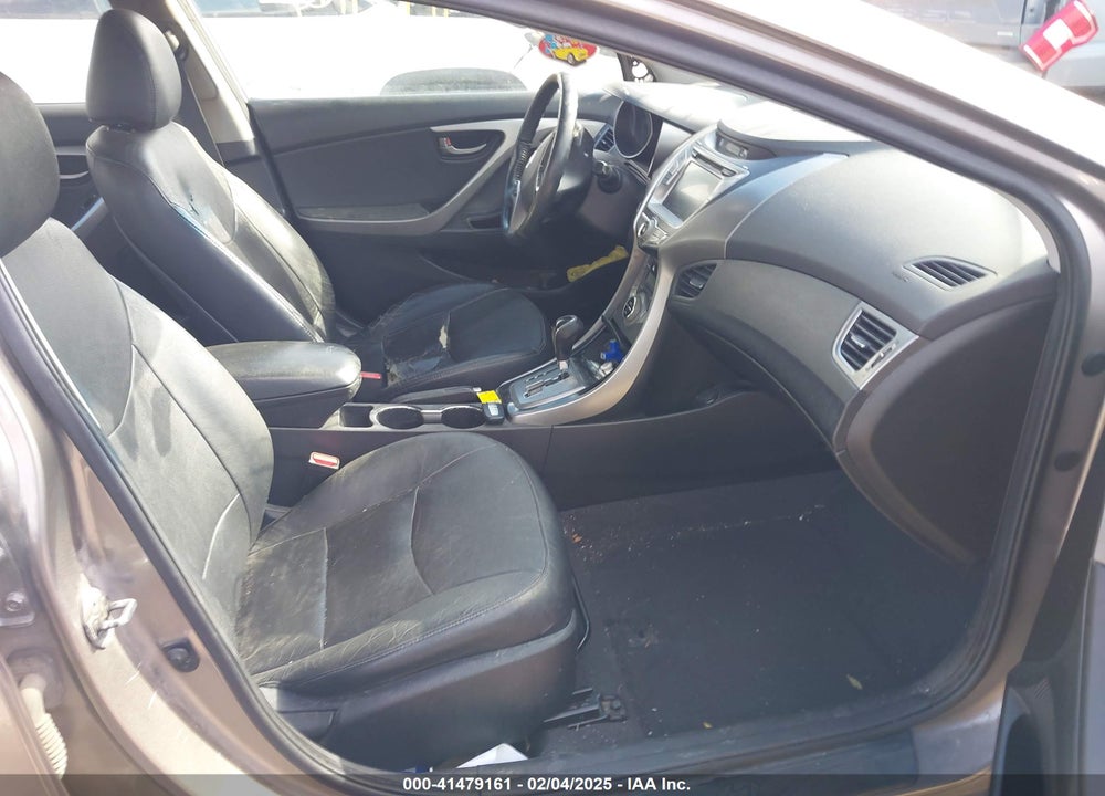 2013 HYUNDAI ELANTRA VIN: 5NPDH4AE0DH182710