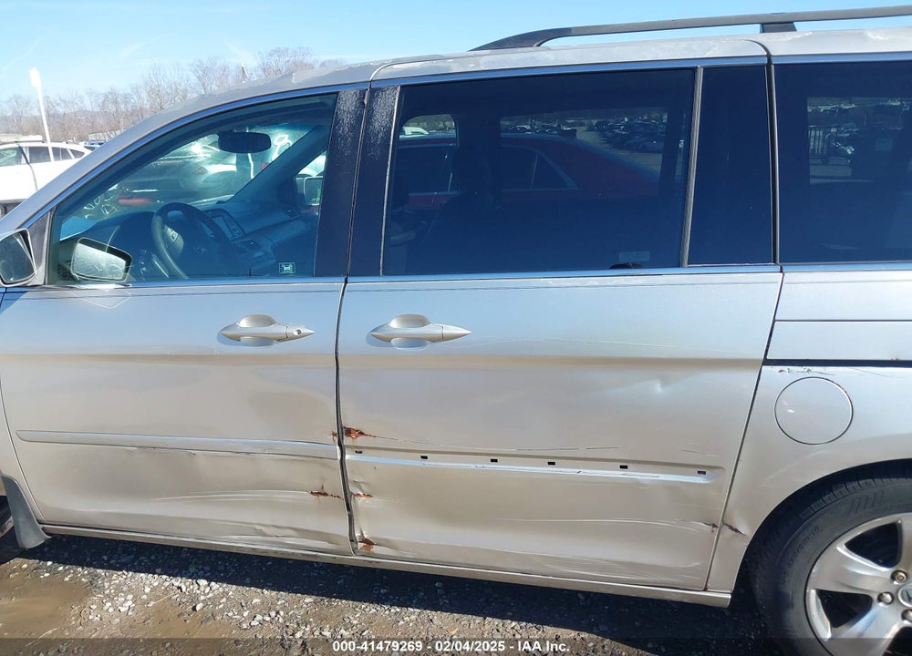 2007 HONDA ODYSSEY TOURING VIN: 5FNRL38867B102327