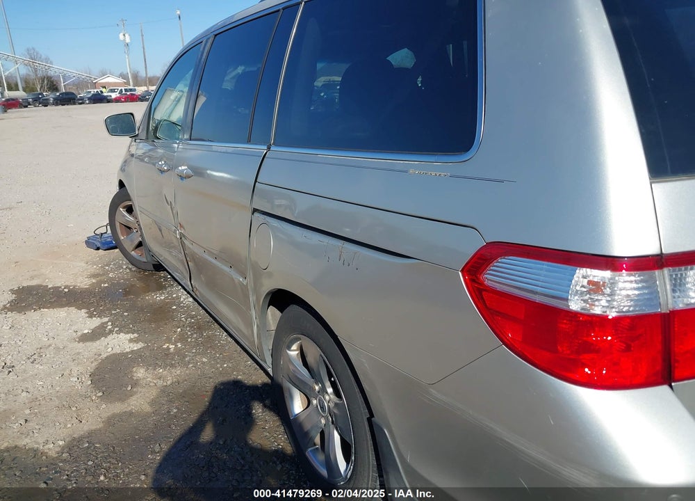 2007 HONDA ODYSSEY TOURING VIN: 5FNRL38867B102327
