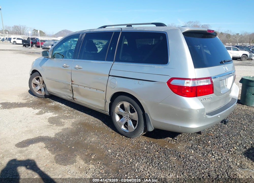 2007 HONDA ODYSSEY TOURING VIN: 5FNRL38867B102327