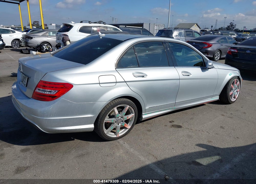 2014 MERCEDES-BENZ C 250 VIN: WDDGF4HB0EA960100