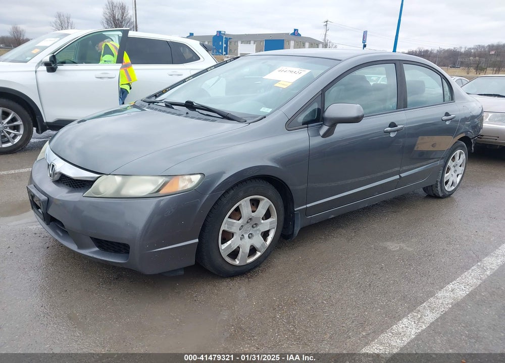 2010 HONDA CIVIC VIN: 19XFA1F57AE011179