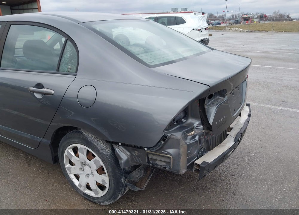 2010 HONDA CIVIC VIN: 19XFA1F57AE011179