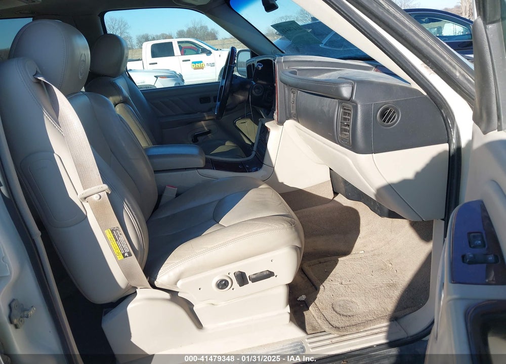 2005 CADILLAC ESCALADE ESV VIN: 3GYFK66N85G234023