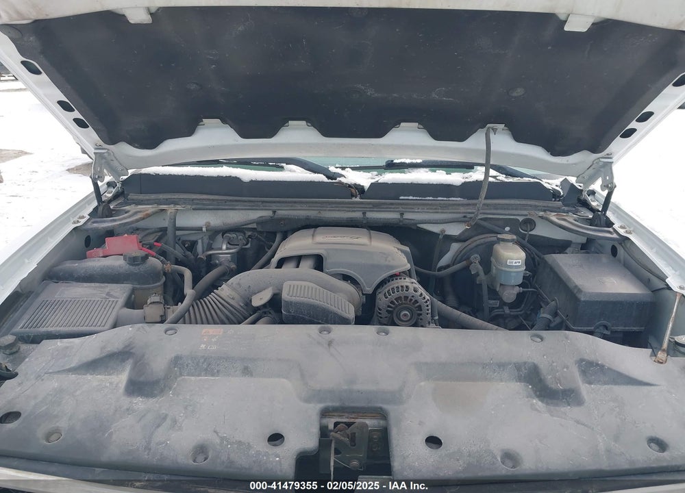 2011 CHEVROLET SILVERADO K1500 VIN: 1GCNKPE00BZ257241