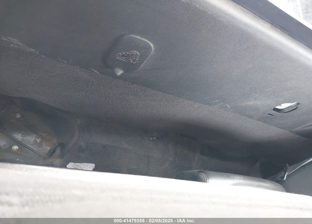 2011 CHEVROLET SILVERADO K1500 VIN: 1GCNKPE00BZ257241