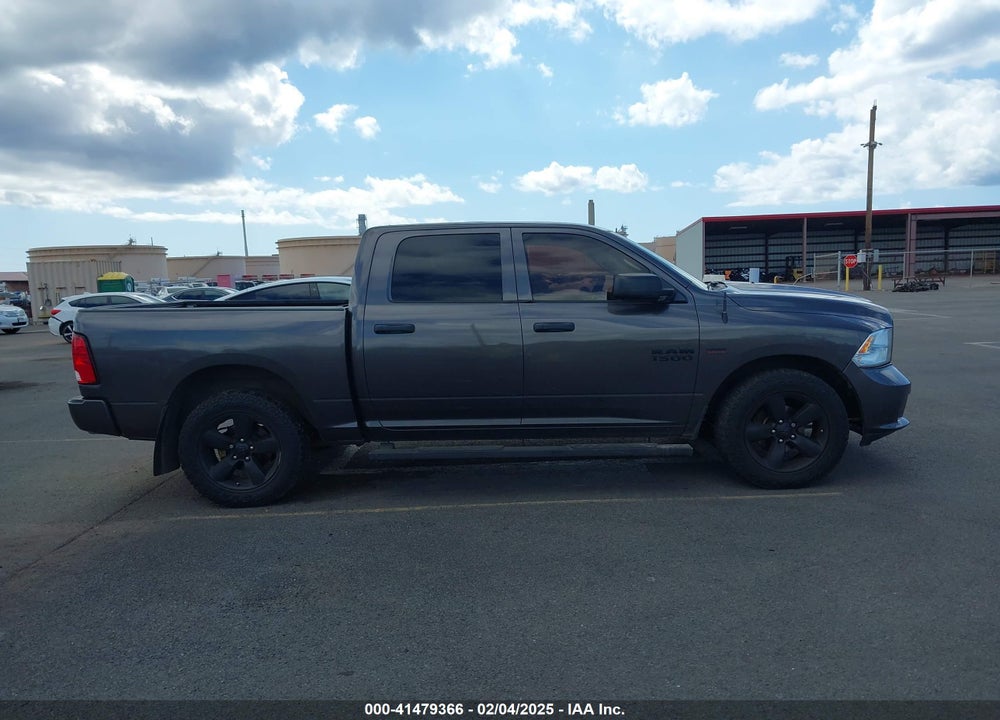 2016 RAM 1500 VIN: 3C6RR7KT2GG384910