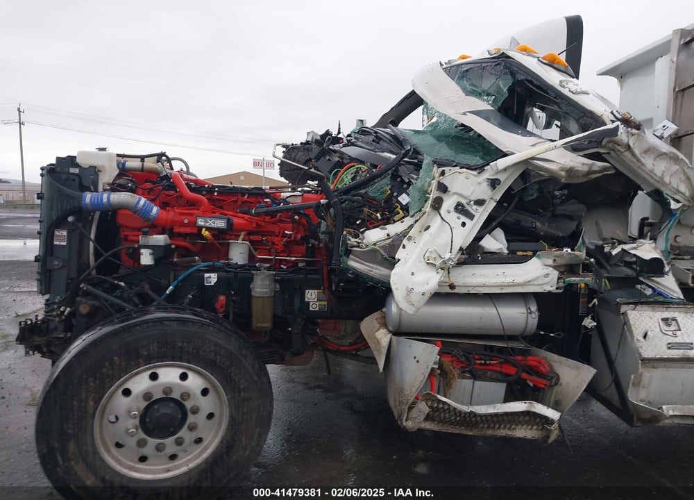 2024 PETERBILT 567 VIN: 1NPCL40X4RD601872