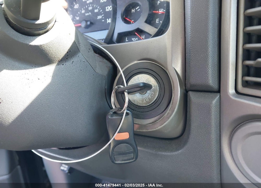2005 NISSAN TITAN LE VIN: 1N6BA07A35N572627