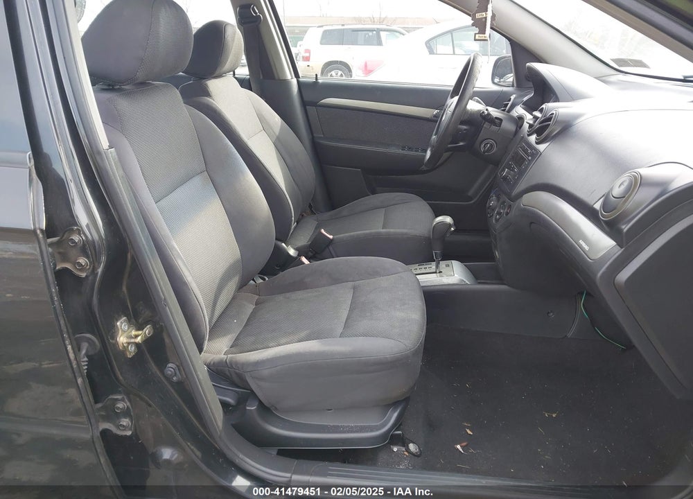 2007 CHEVROLET AVEO LS VIN: KL1TD56647B107715