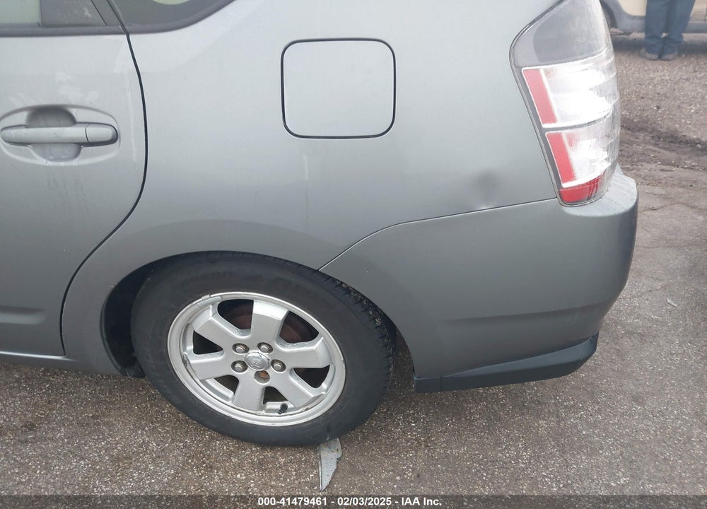 2005 TOYOTA PRIUS VIN: JTDKB20U053002340