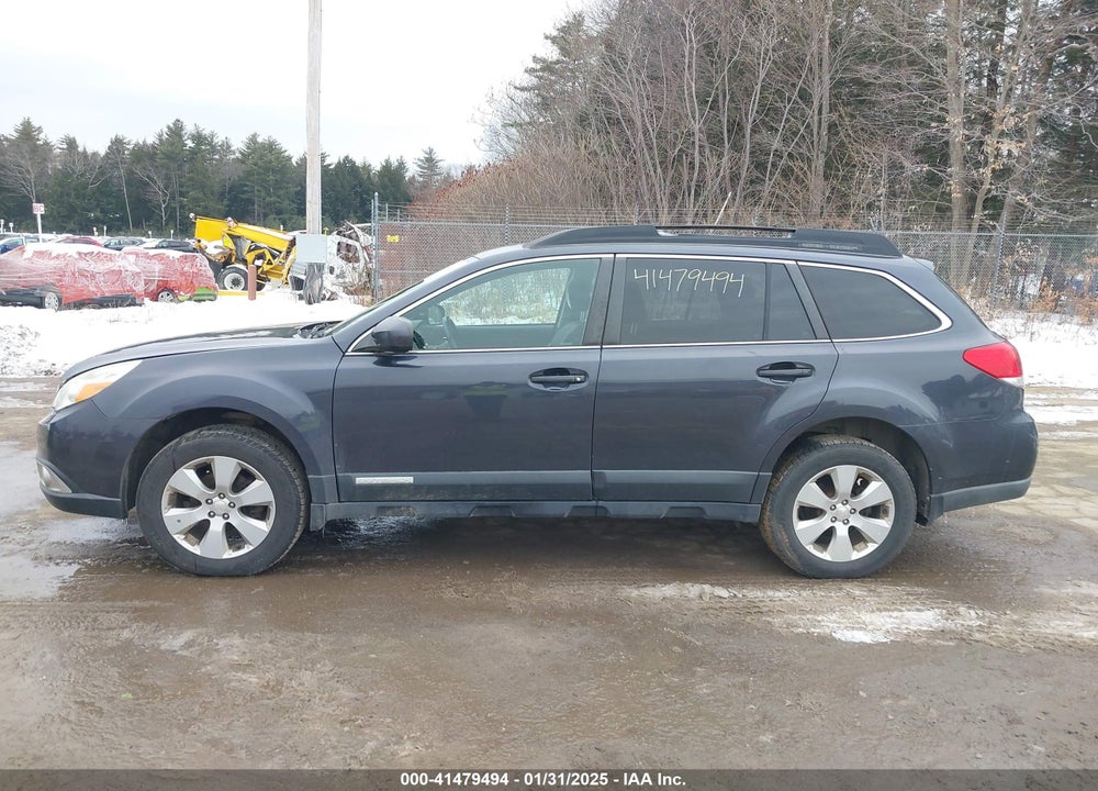2010 SUBARU OUTBACK 2.5I LIMITED VIN: 4S4BRBKC1A3351836