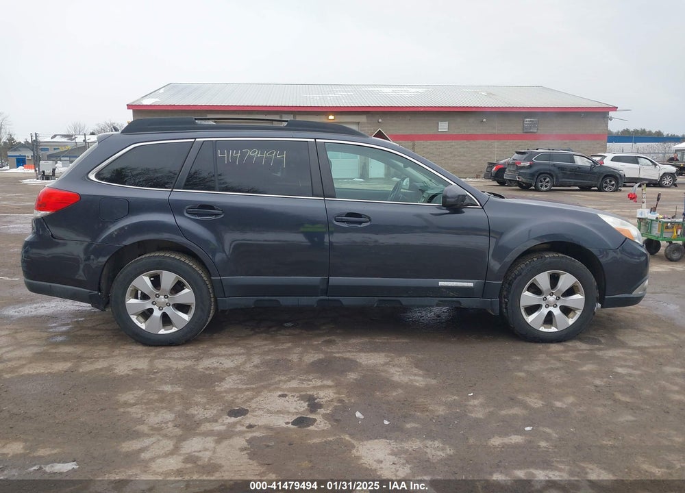 2010 SUBARU OUTBACK 2.5I LIMITED VIN: 4S4BRBKC1A3351836