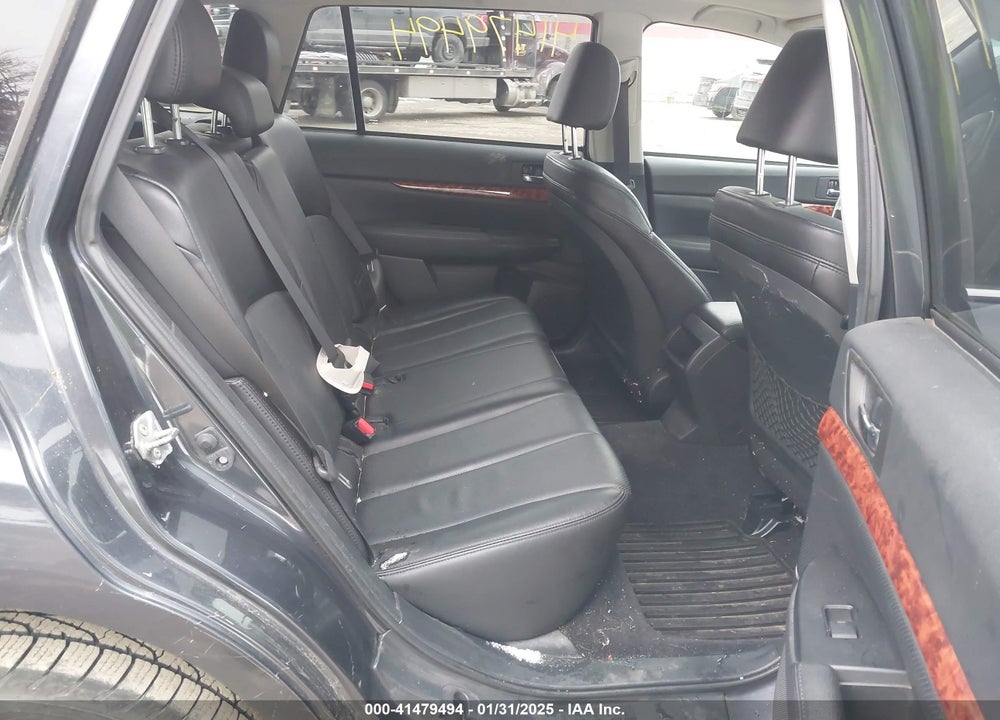 2010 SUBARU OUTBACK 2.5I LIMITED VIN: 4S4BRBKC1A3351836