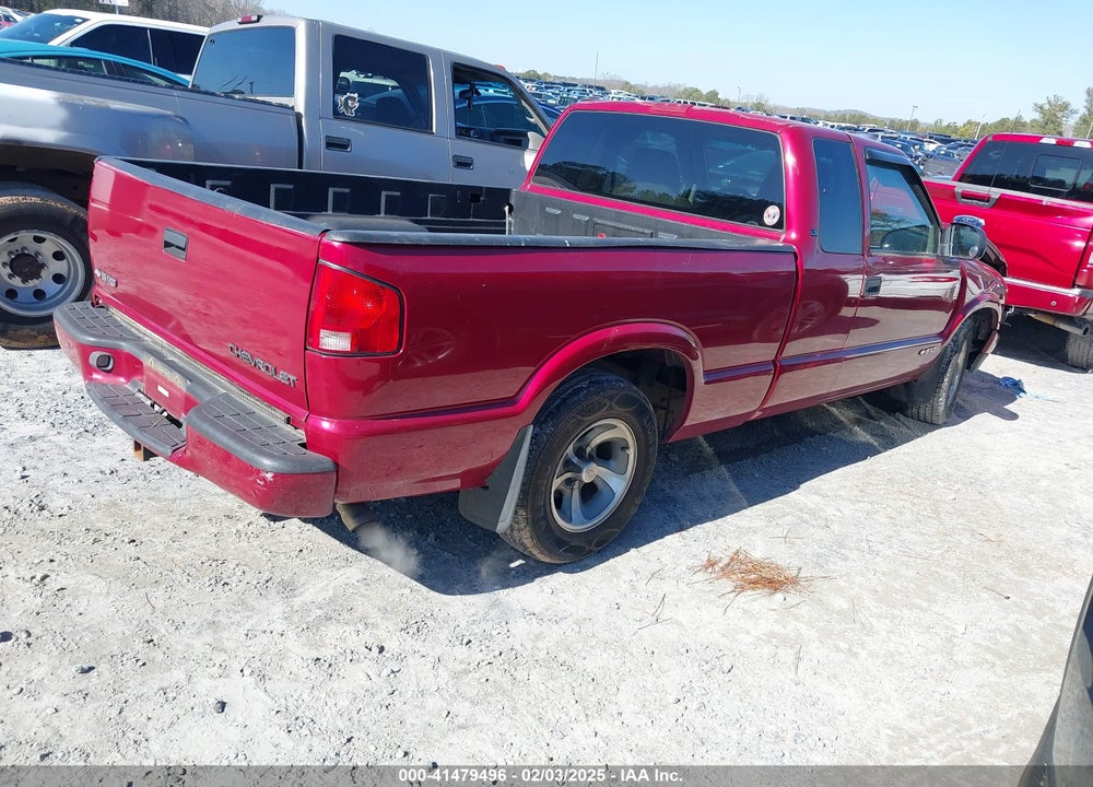 2002 CHEVROLET S-10 LS VIN: 1GCCS19W428133546