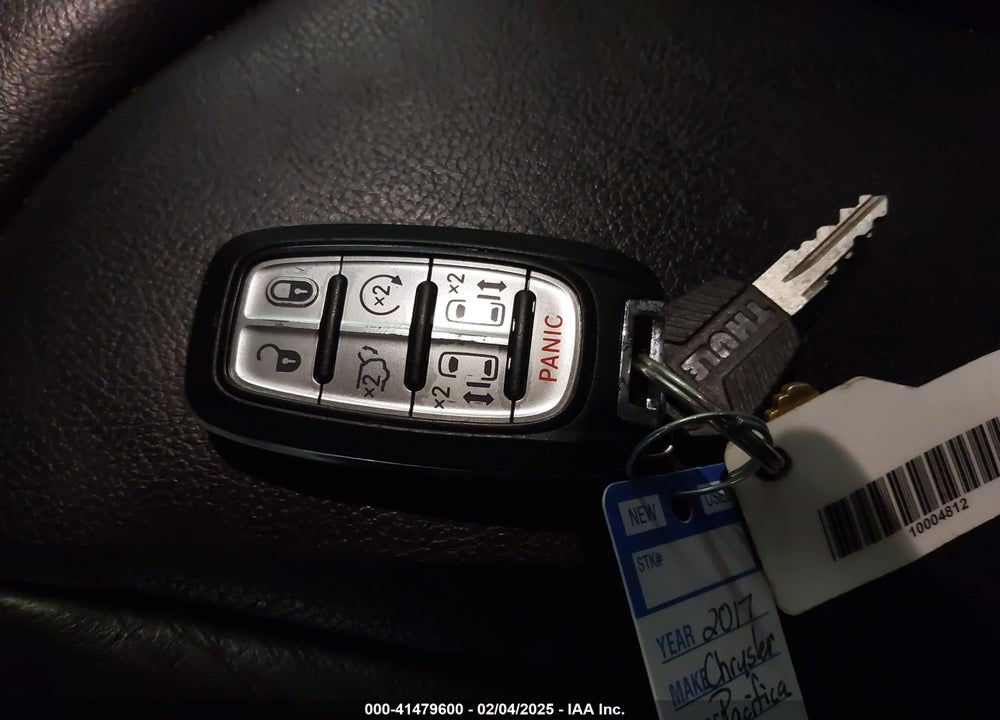 2017 CHRYSLER PACIFICA VIN: 2C4RC1BG6HR745254