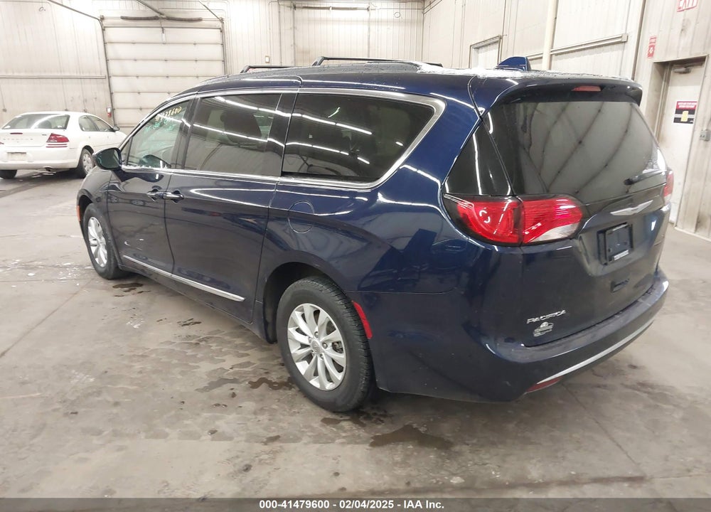 2017 CHRYSLER PACIFICA VIN: 2C4RC1BG6HR745254